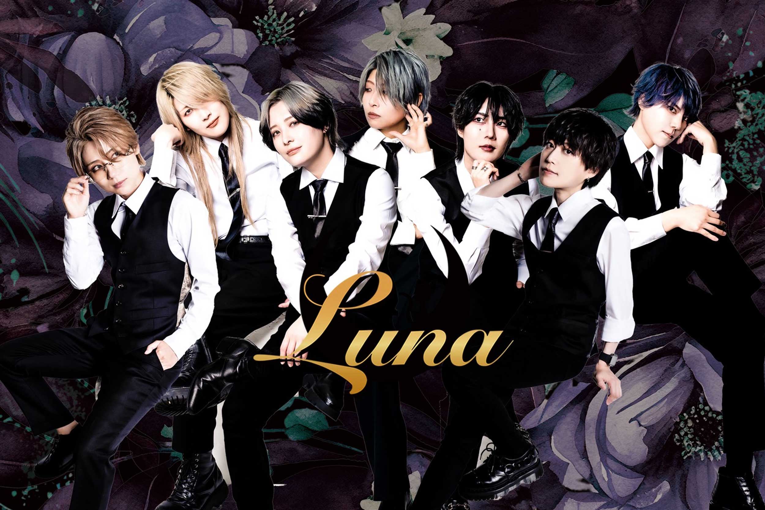 大阪ミナミ・宗右衛門町 男装夜喫茶